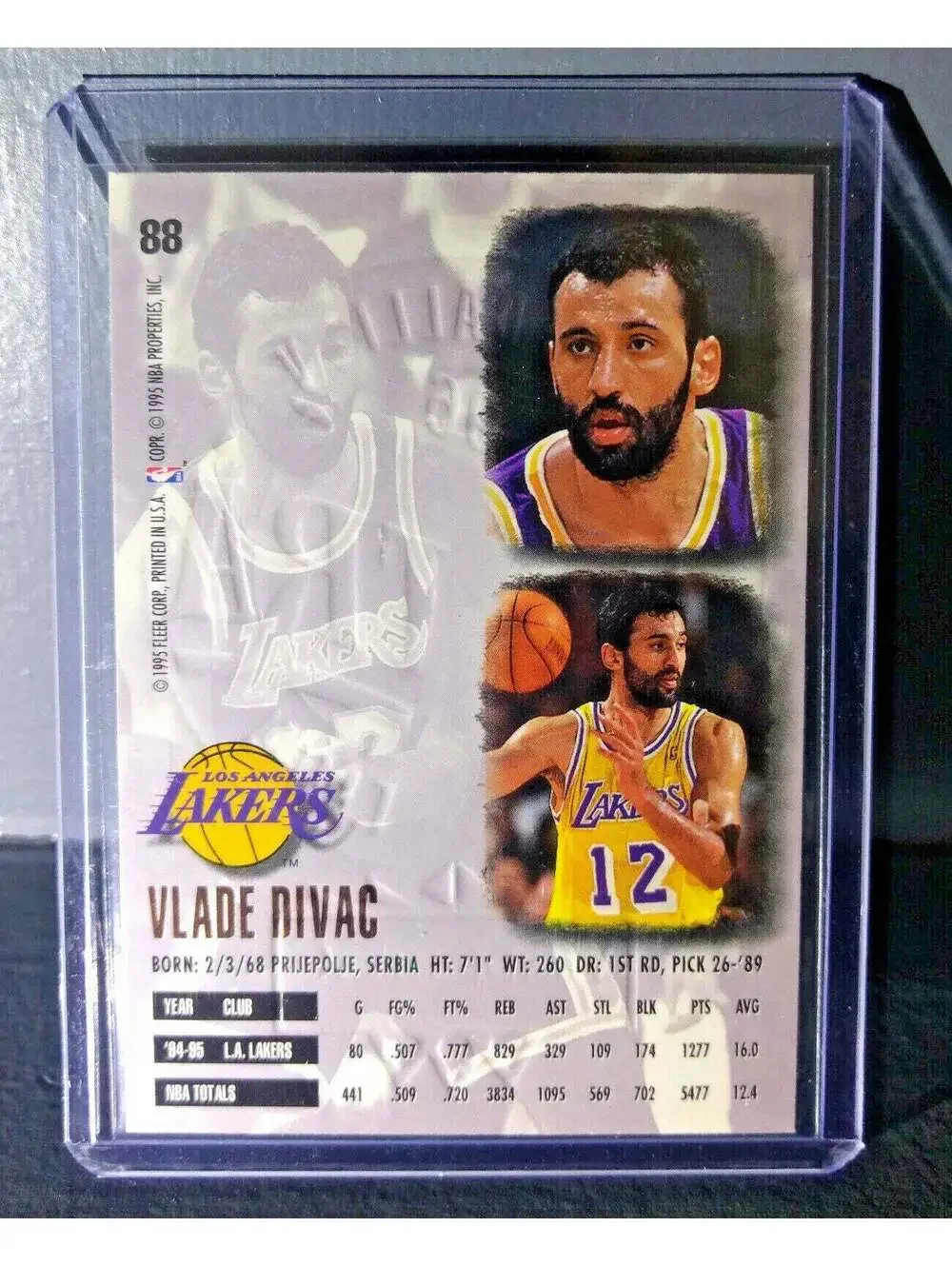 1995-96 Vlade Divac Fleer Ultra Gold Medallion #88 Basketball Card